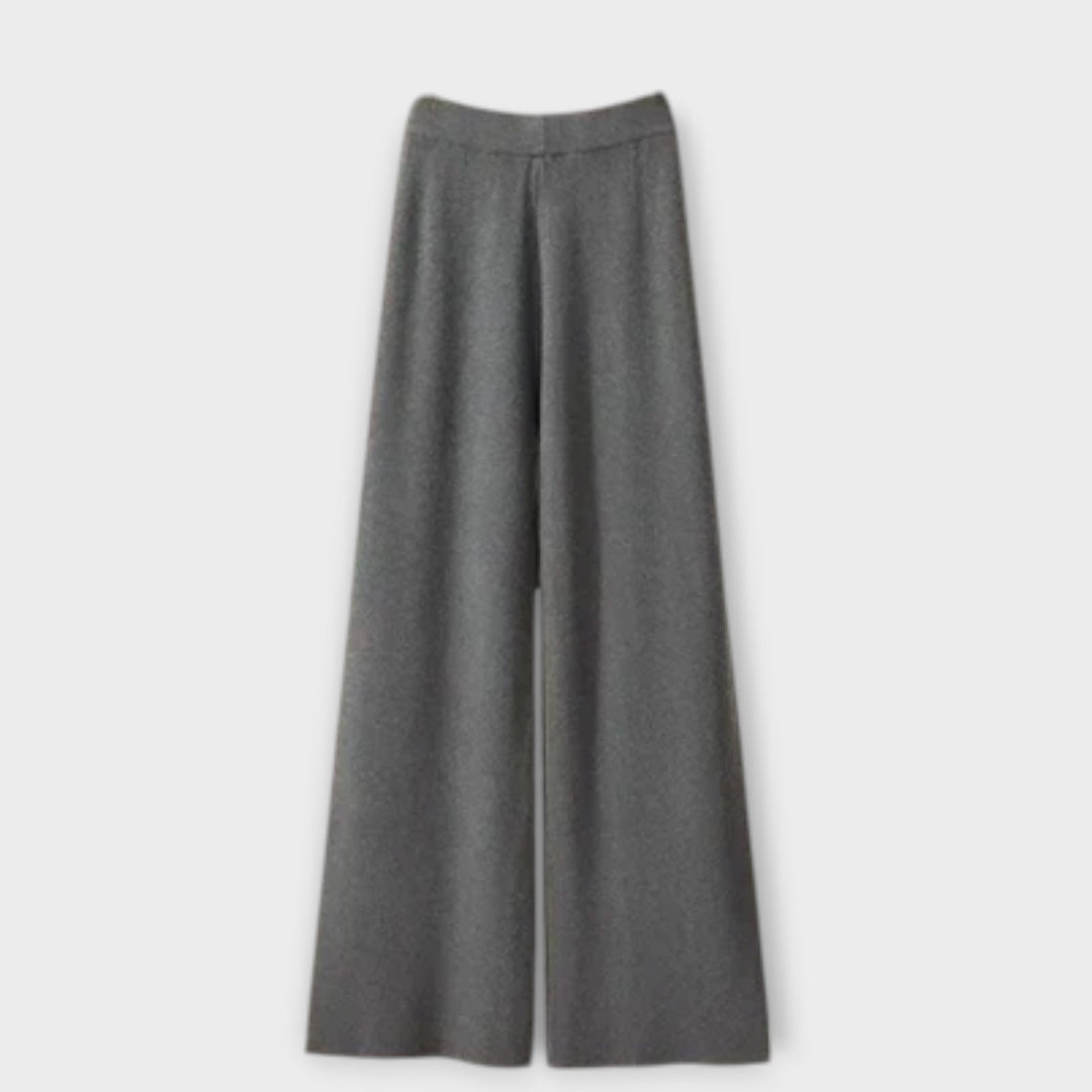 Sandra - Three-Piece Set