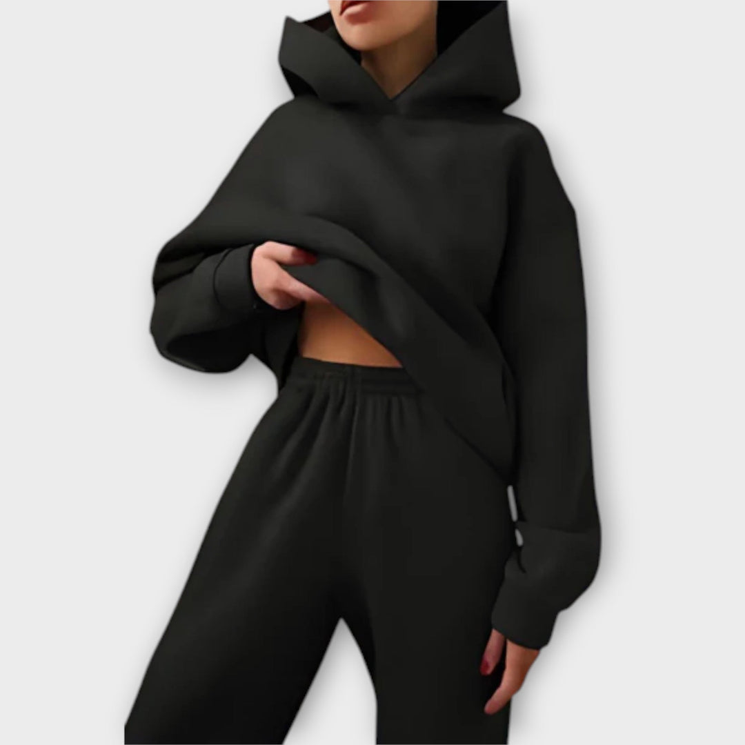 Kristine - Cozy Tracksuit