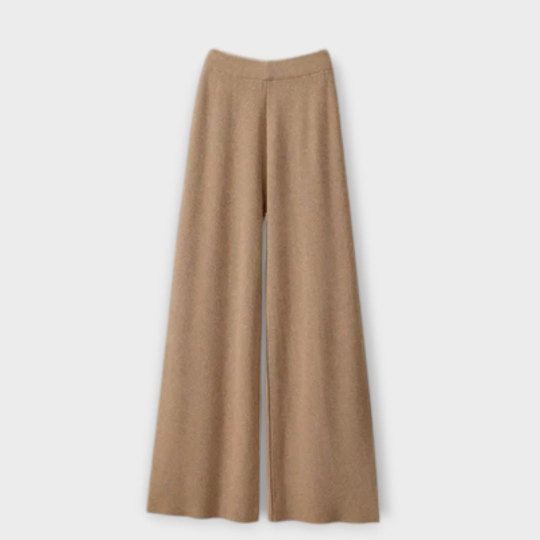 Sandra - Three-Piece Set