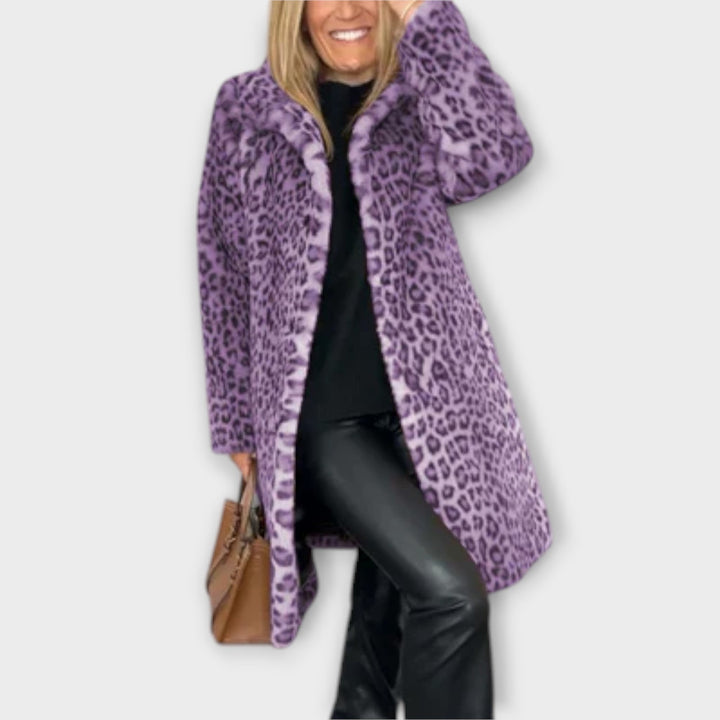 Amara - The Leopard Coat