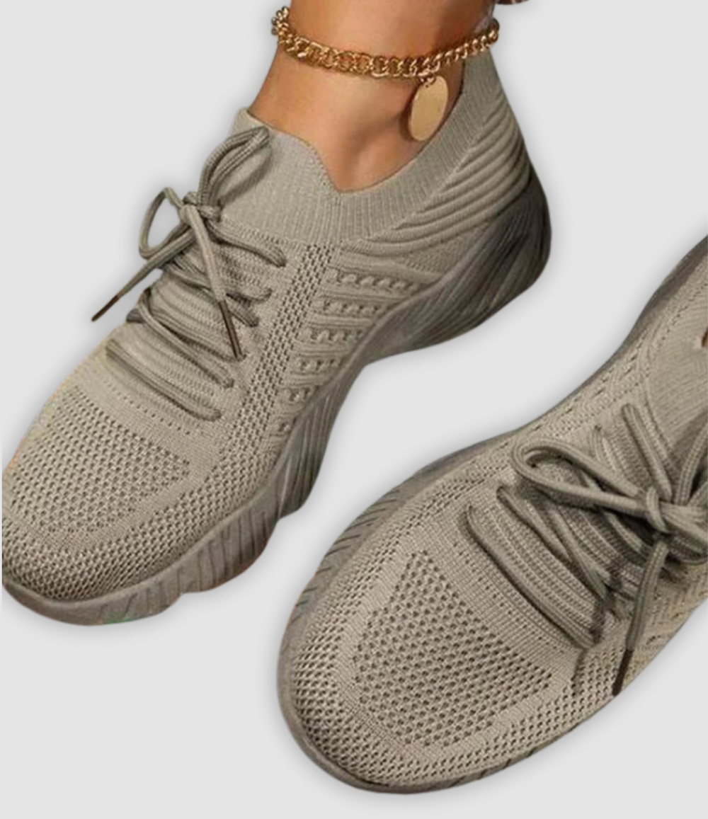 Antonia - Lace-Up Sneakers