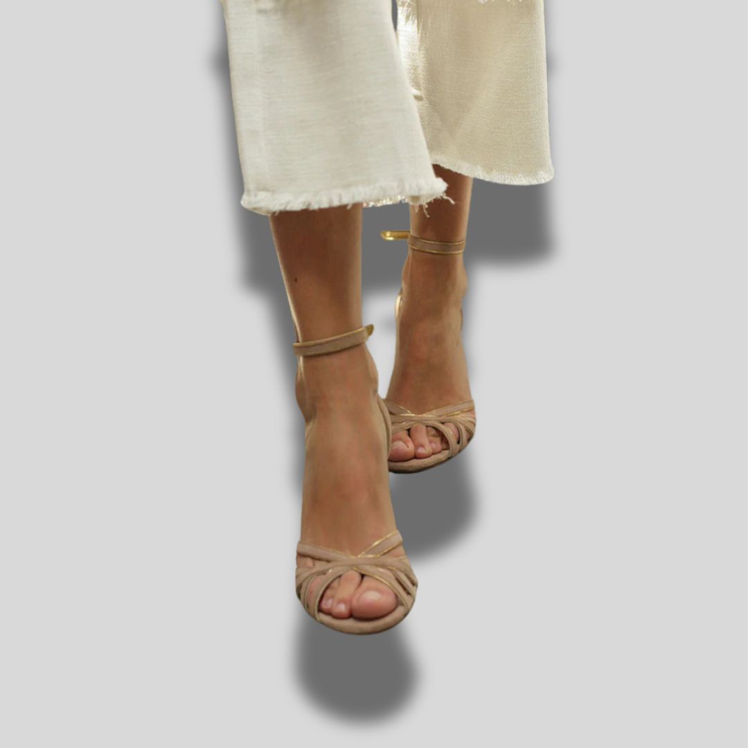 Marona - Round-Toe Slim Heels