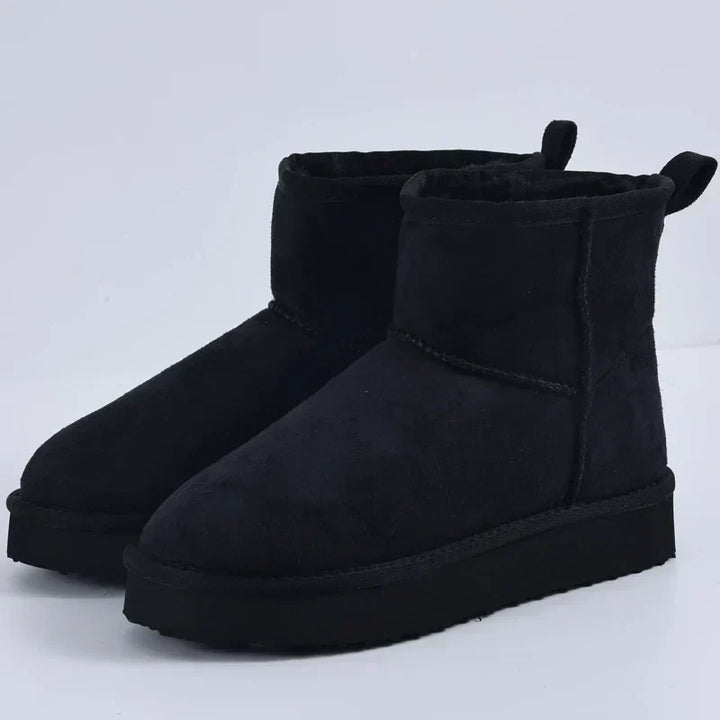 Kaira - Classic Boots