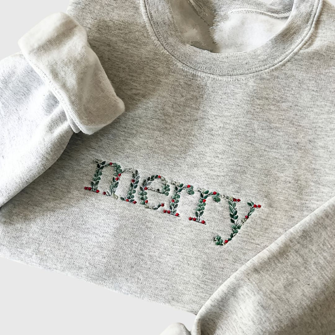 Junaé - Embroidered Christmas Sweater