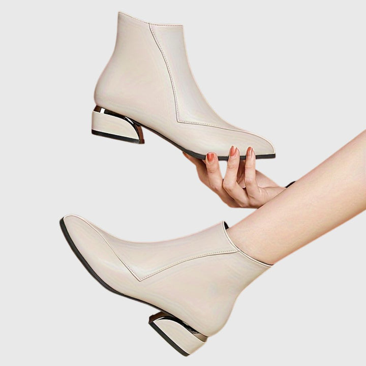 Kaena - Elegant Ankle Boots