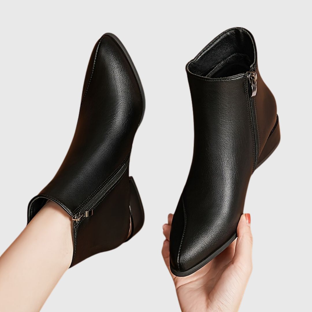 Kaena - Elegant Ankle Boots