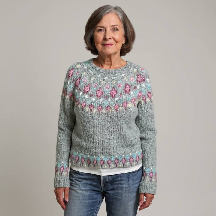 Julia - Vintage Island Sweater
